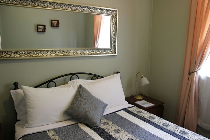 Imagen de la habitación del Hotel Glenella Guesthouse. Foto 10