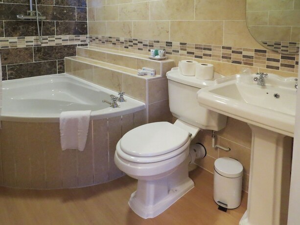 Imagen de la habitación del Hotel Glenesk. Foto 15