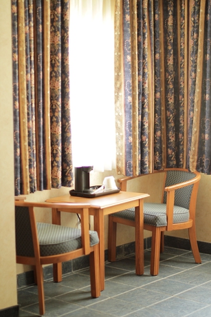 Imagen de la habitación del Hotel Glengate and Suites. Foto 9