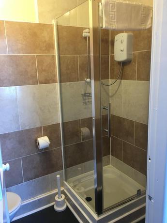 Imagen de la habitación del Hotel Glenheath. Foto 12