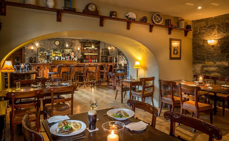 Imagen del bar/restaurante del Hotel Glenlo Abbey. Foto 4
