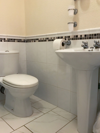 Imagen de la habitación del Hotel Glenlossie Guest House. Foto 13