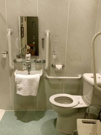 Imagen de la habitación del Hotel Glenlossie Guest House. Foto 14