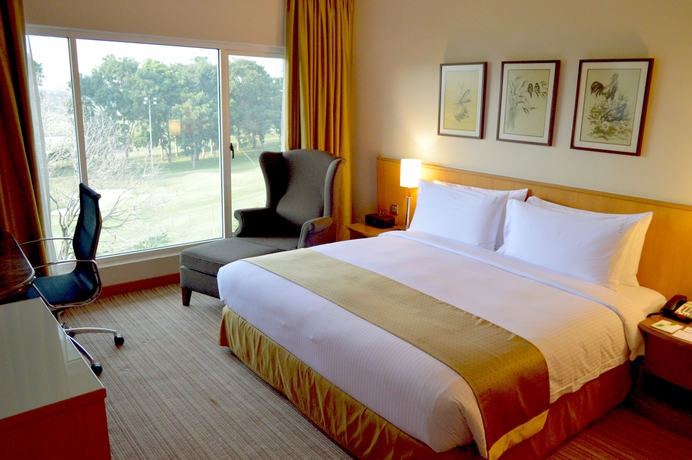 Imagen de la habitación del Hotel Glenmarie Hotel & Golf Resort. Foto 11