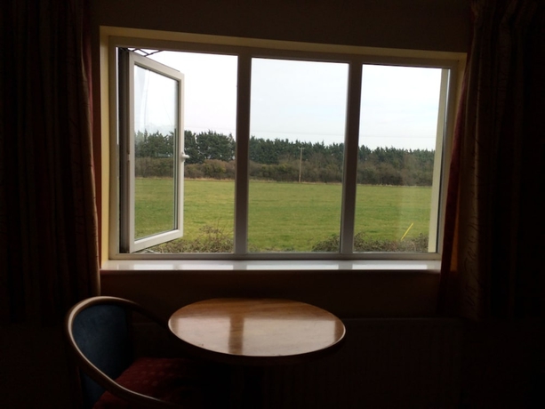 Imagen de la habitación del Hotel Glenmore House. Foto 10