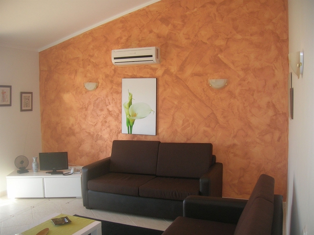 Imagen de los interiores del Hotel Glenridge Albufeira Beach and Golf Resort. Foto 9