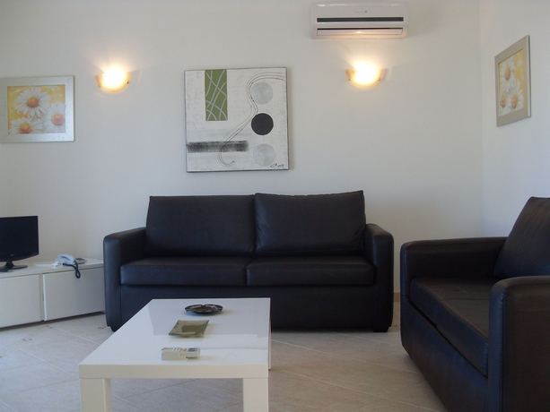 Imagen de los interiores del Hotel Glenridge Albufeira Beach and Golf Resort. Foto 10