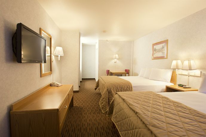 Imagen del bar/restaurante del Hotel Glenwood Springs Cedar Lodge. Foto 3