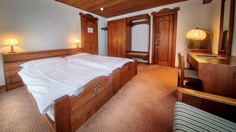 Imagen de la habitación del Hotel Gletscherblick, Grindelwald. Foto 14