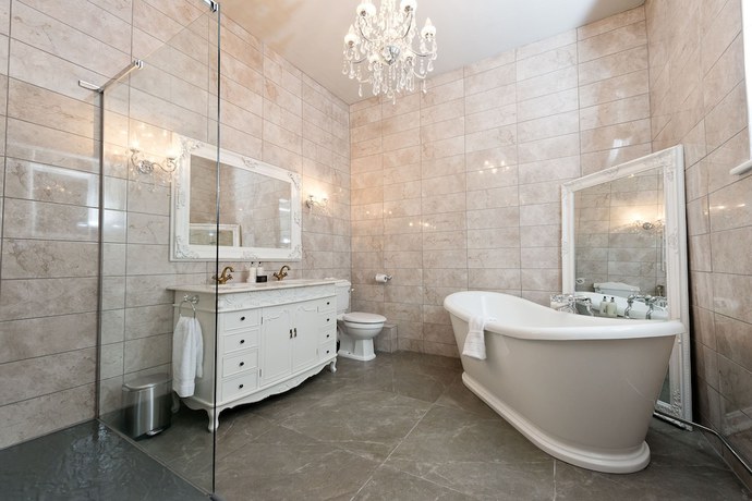 Imagen de la habitación del Hotel Glewstone Court Country House. Foto 14