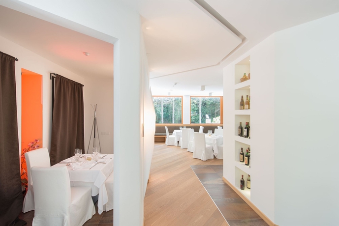 Imagen del bar/restaurante del Hotel Gli Scoiattoli. Foto 2