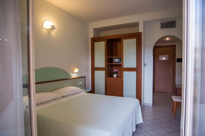 Imagen de la habitación del Hotel Gli Ulivi, Soverato. Foto 3