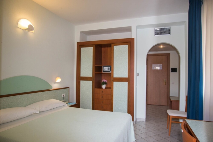 Imagen de la habitación del Hotel Gli Ulivi, Soverato. Foto 6