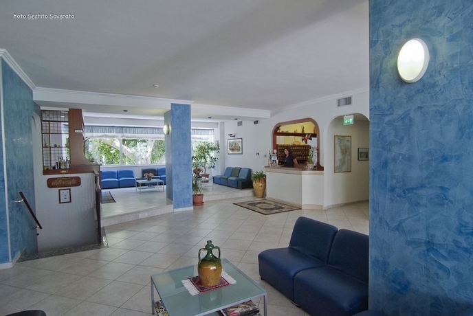Imagen de los interiores del Hotel Gli Ulivi, Soverato. Foto 18