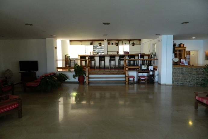 Imagen general del Hotel Glicorisa Beach. Foto 8