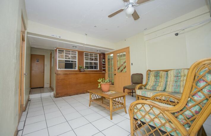 Imagen general del Hotel Glimbaro\'s Guest House. Foto 2