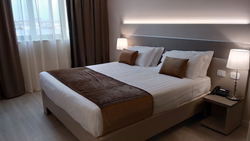 Imagen de la habitación del Hotel Glis. Foto 4