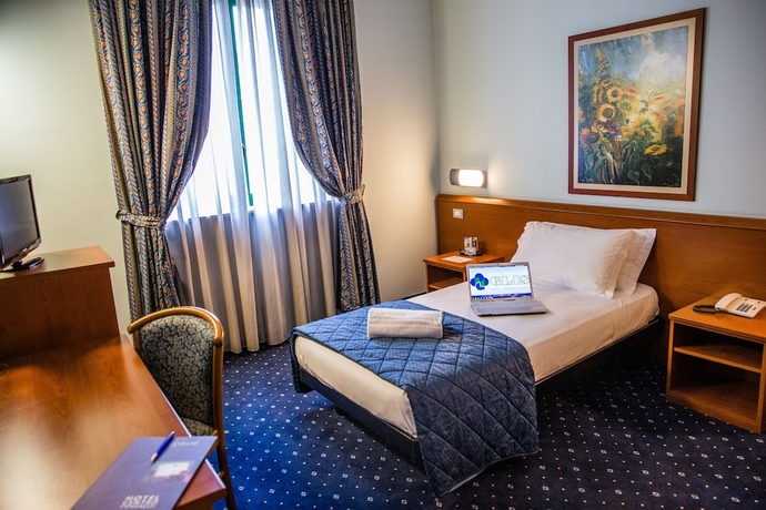 Imagen de la habitación del Hotel Glis. Foto 8