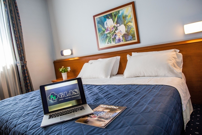 Imagen de la habitación del Hotel Glis. Foto 9