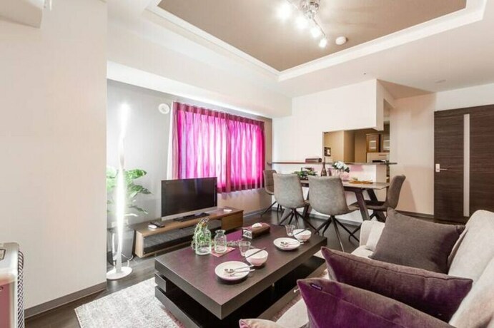 Imagen de la habitación del Hotel Glisten. Foto 28