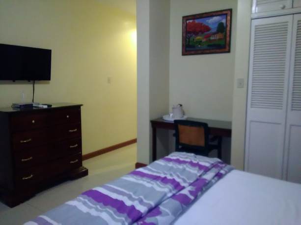 Imagen de la habitación del Hotel Glistening Waters. Foto 3