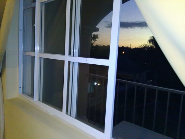 Imagen de la habitación del Hotel Glistening Waters. Foto 8