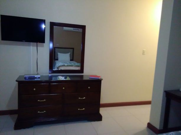 Imagen de la habitación del Hotel Glistening Waters. Foto 9