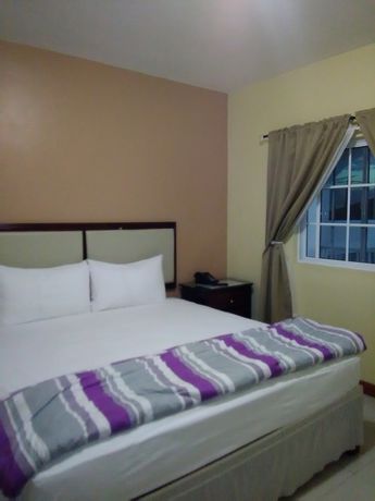 Imagen de la habitación del Hotel Glistening Waters. Foto 16