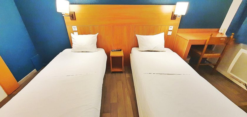 Imagen de la habitación del Hotel Glisy. Foto 6