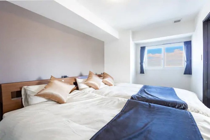 Imagen de la habitación del Hotel Glitter. Foto 30