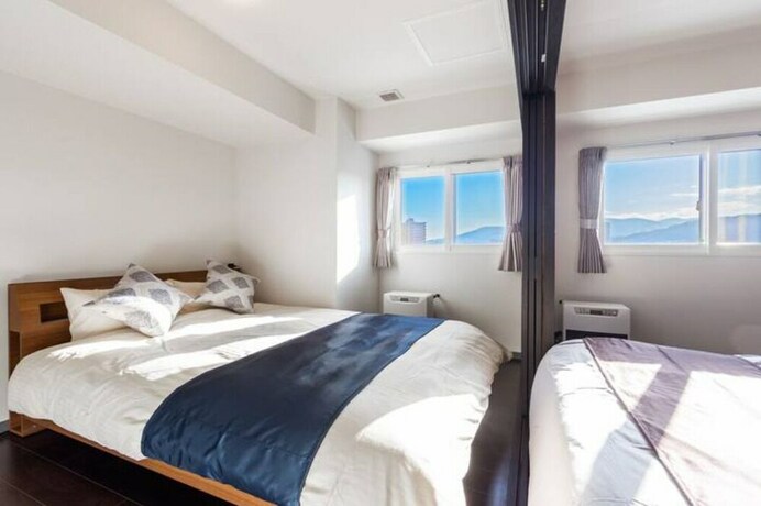 Imagen de la habitación del Hotel Glitter. Foto 32