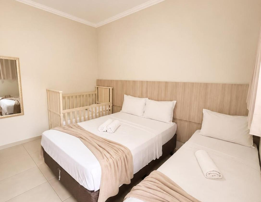 Imagen general del Hotel Gl&oacute;ria, Ol&iacute;mpia. Foto 3