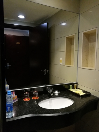 Imagen de la habitación del Hotel Global Business. Foto 10