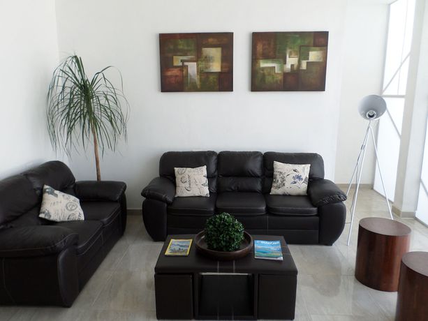 Imagen de la habitación del Hotel Global Express. Foto 10