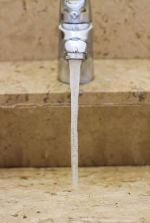 Imagen de la habitación del Hotel Global Express. Foto 15