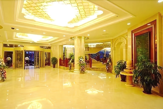 Imagen de los interiores del Hotel Global. Foto 17