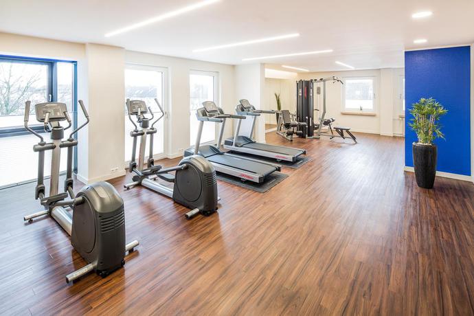 Imagen de los interiores del Hotel Global Inn. Foto 13