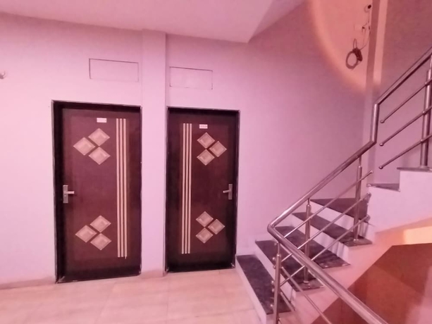 Imagen de los interiores del Hotel Global Inn, Indore. Foto 13