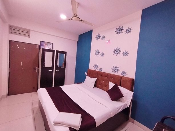 Imagen de la habitación del Hotel Global Inn, Indore. Foto 7