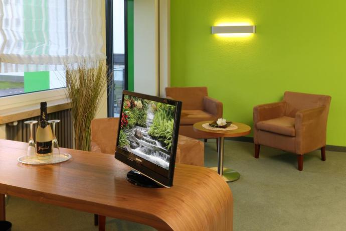 Imagen de la habitación del Hotel Global Inn, Wolfsburg. Foto 6