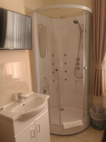 Imagen de la habitación del Hotel Global Lodge. Foto 17