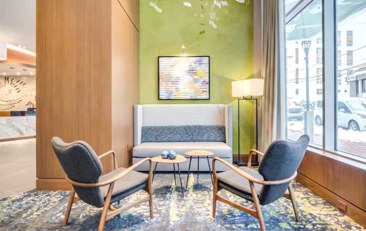 Imagen de los interiores del Hotel Global Luxury Suites Bethesda Chevy Chase. Foto 20