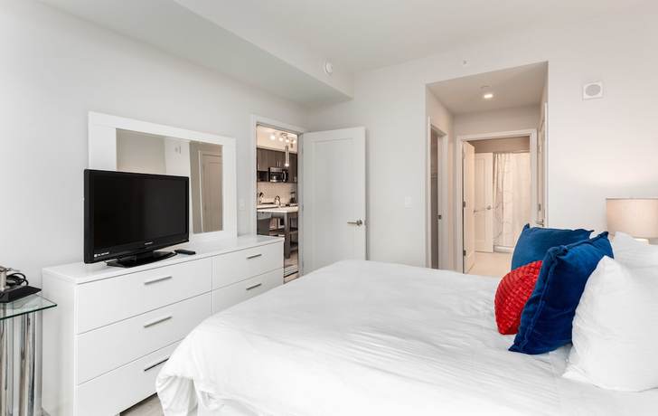 Imagen de la habitación del Hotel Global Luxury Suites Crystal City. Foto 3