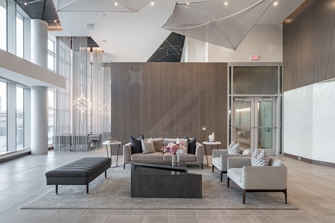 Imagen de los interiores del Hotel Global Luxury Suites Crystal City. Foto 14