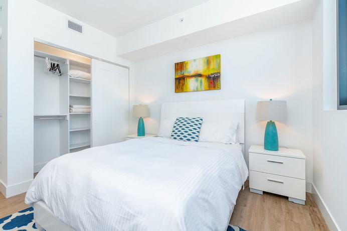 Imagen de la habitación del Hotel Global Luxury Suites Miami Worldcenter. Foto 10