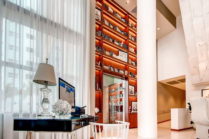 Imagen de los interiores del Hotel Global Luxury Suites at Monte Carlo. Foto 19