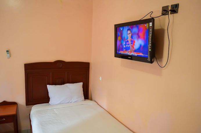 Imagen de la habitación del Hotel Global Palace. Foto 17
