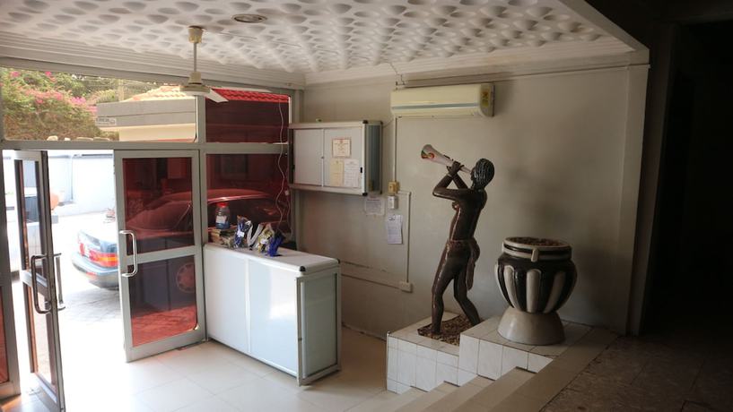 Imagen de los interiores del Hotel Global Summer. Foto 20