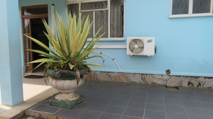 Imagen de los interiores del Hotel Global Village. Foto 20