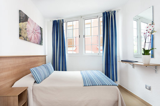 Imagen de la habitación del Hotel Globales Acuario. Foto 8